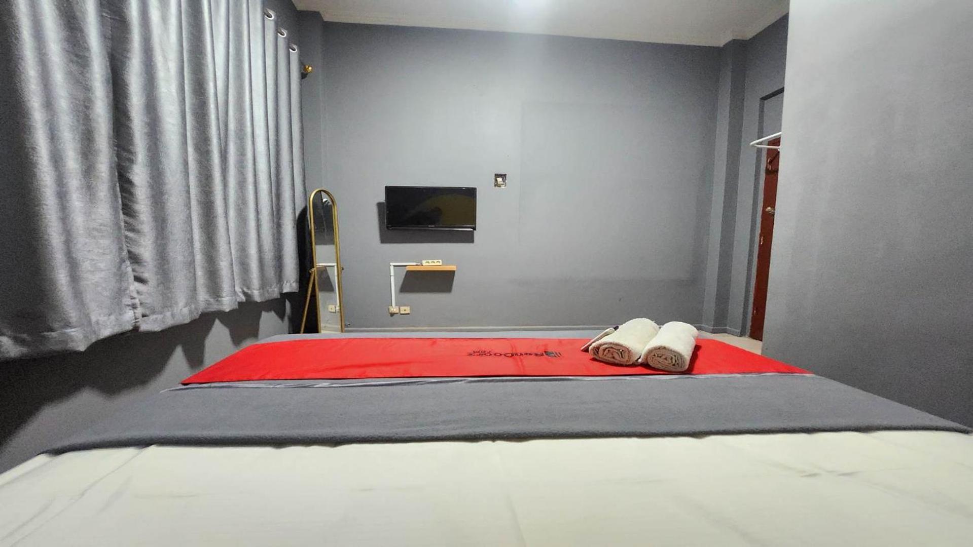 Hotel Bimo Sakti By San Jakarta Bagian luar foto